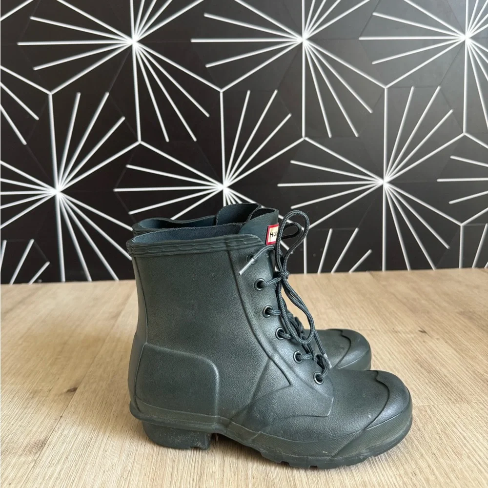 Hunter Kids's Olive Green Lace-Up Short Rain Boots